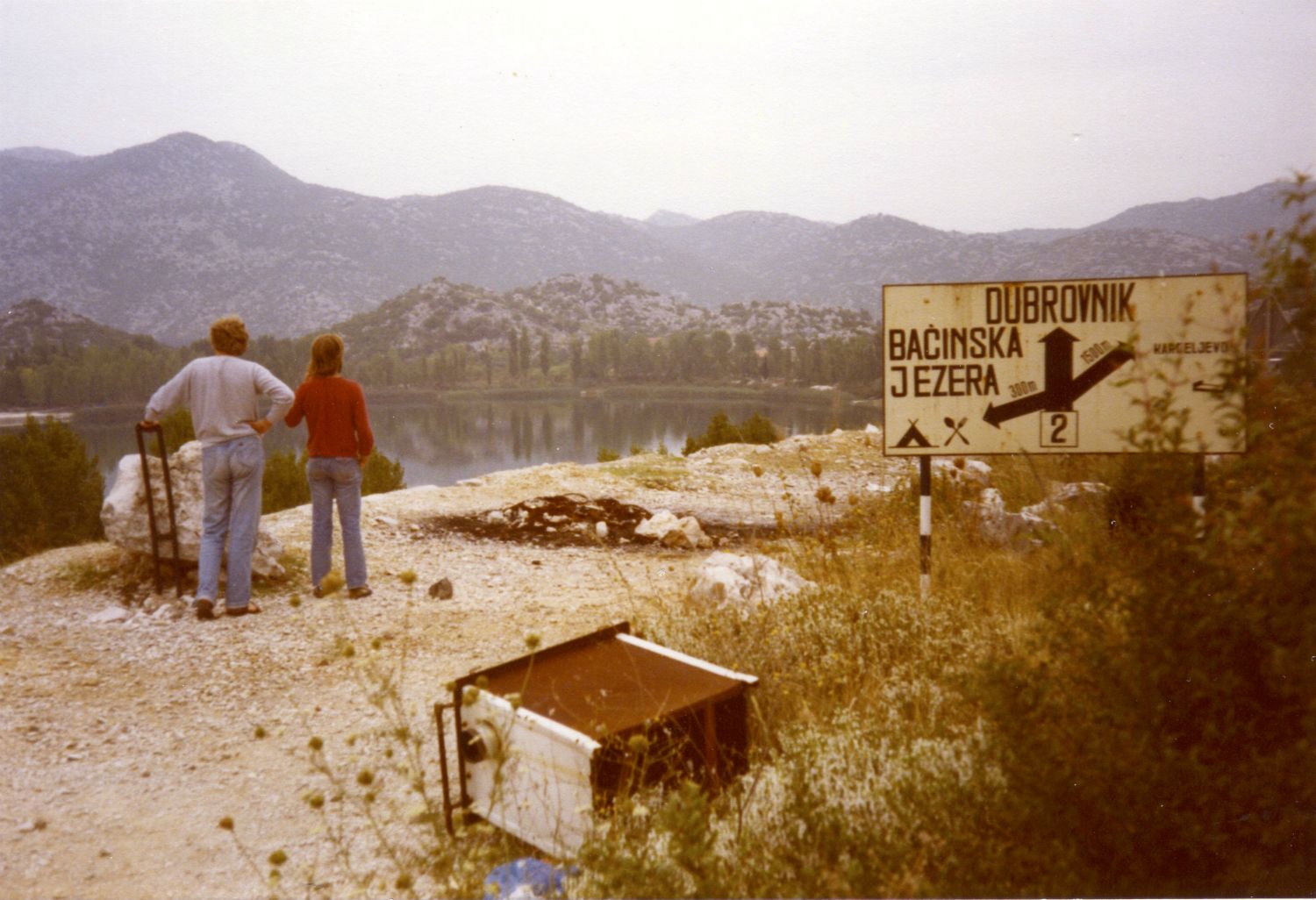 Efter et par dage vil vi videre, så vi kører sydpå og op langs floden Neretva...