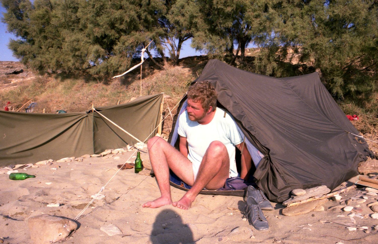 Vores villatelt på stranden ved Piso Livadi