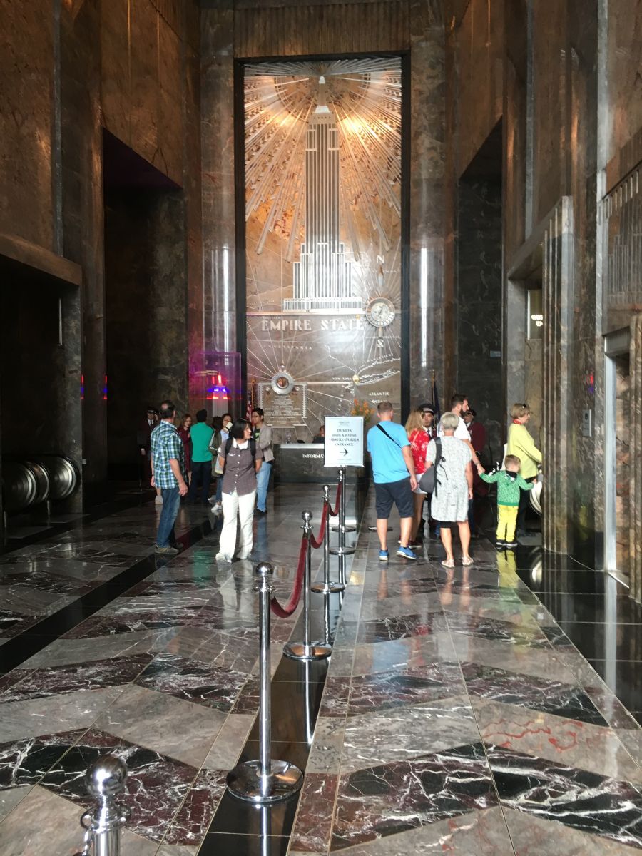 I Empire State Building