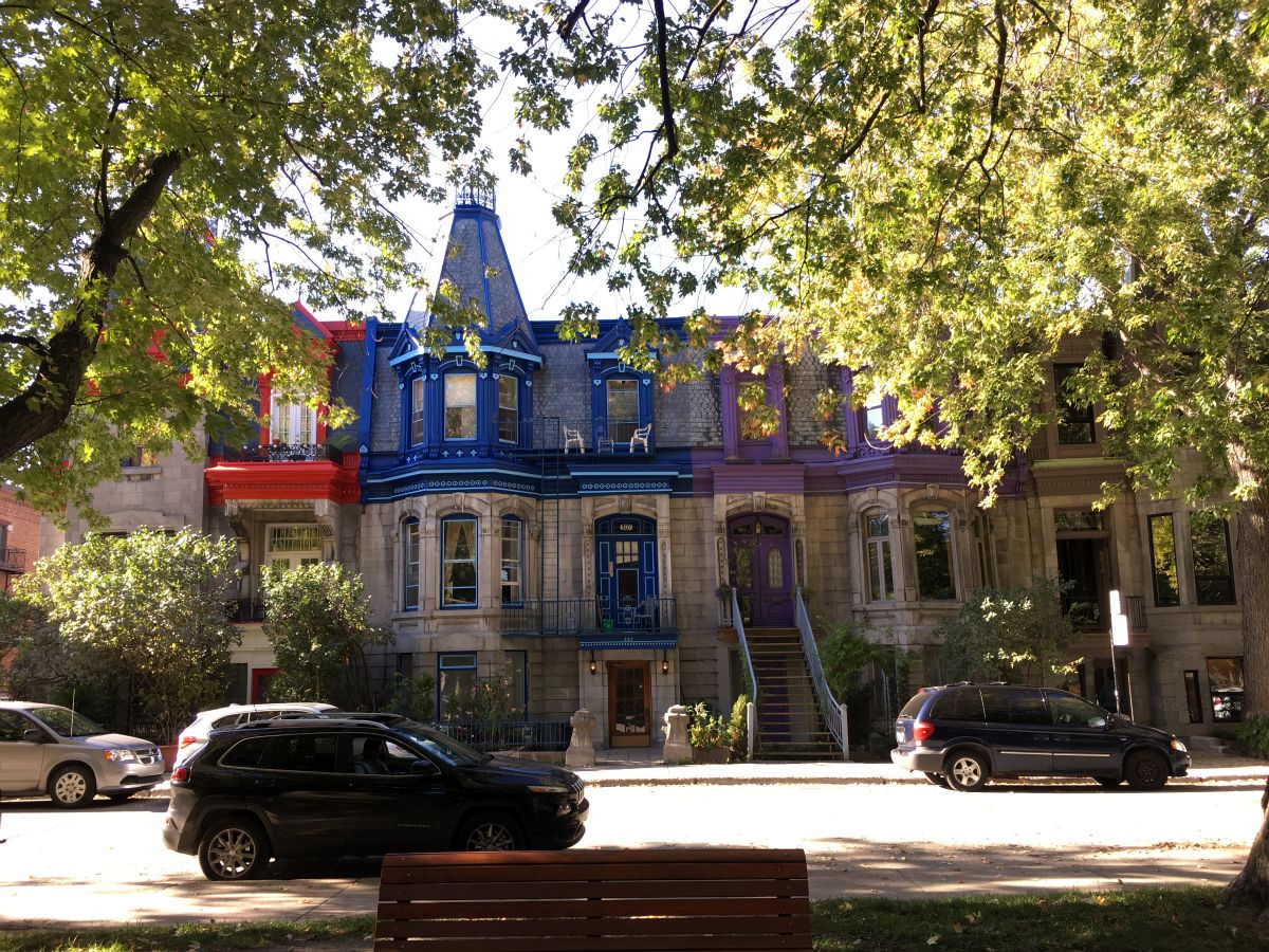 Huse i Rue Square Saint Louis 