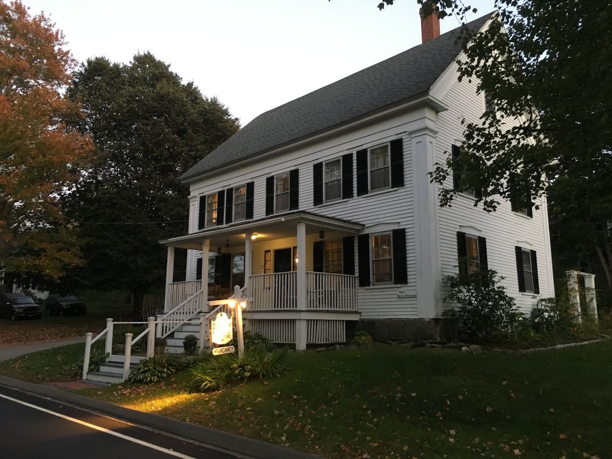 Old Parsonage Guest House i Kennebunkport i Maine. Vældig godt