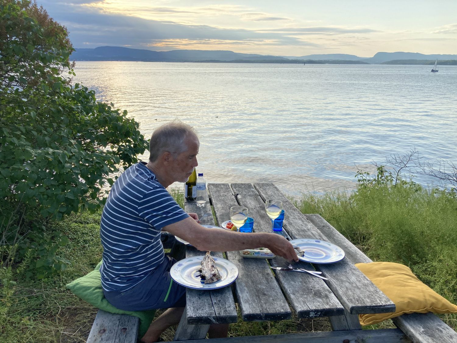 Lunsj med utsikt og sol.