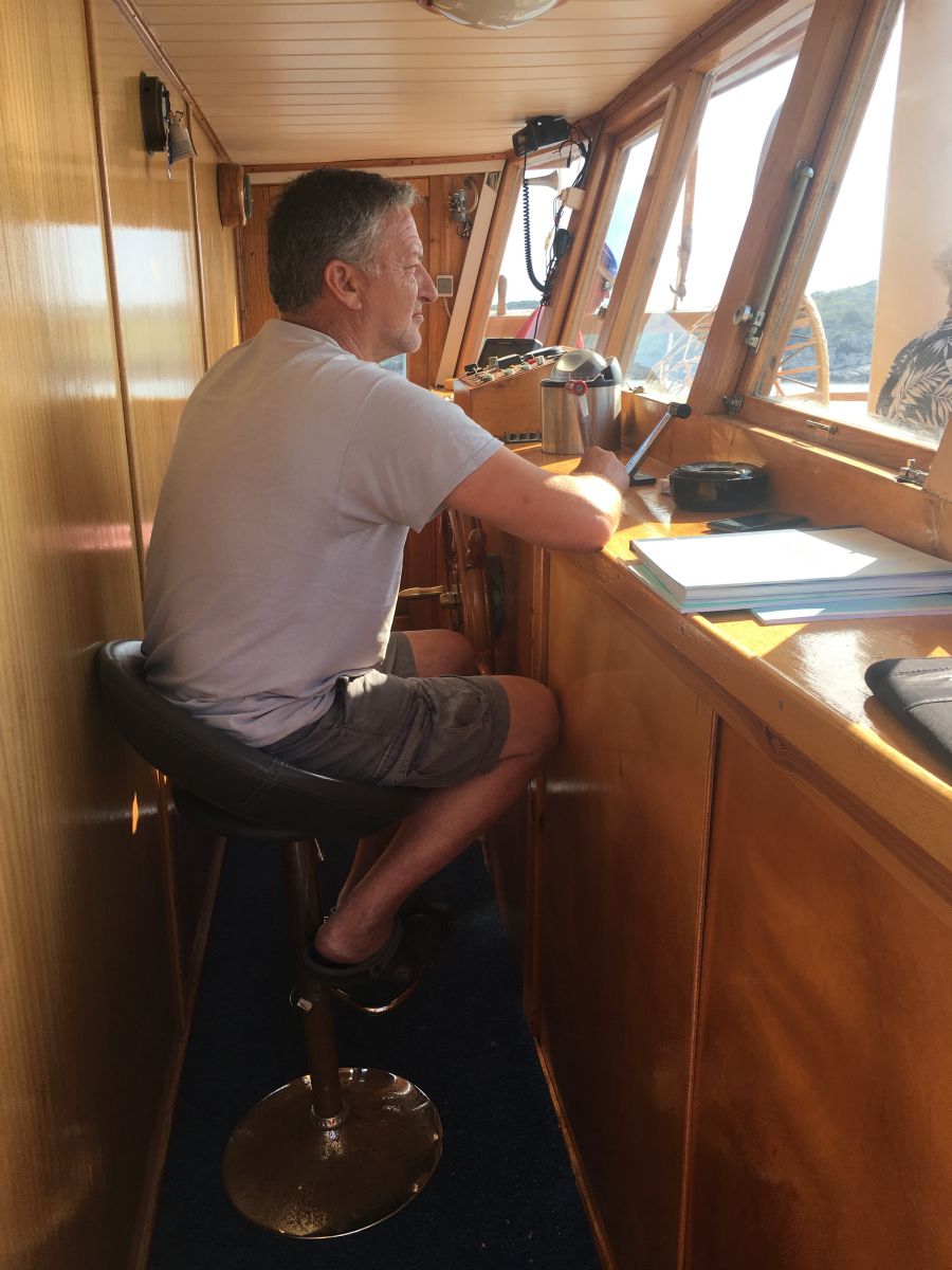 Mandag morgen sætter skipper kursen mod Stari Grad på øen Hvar.