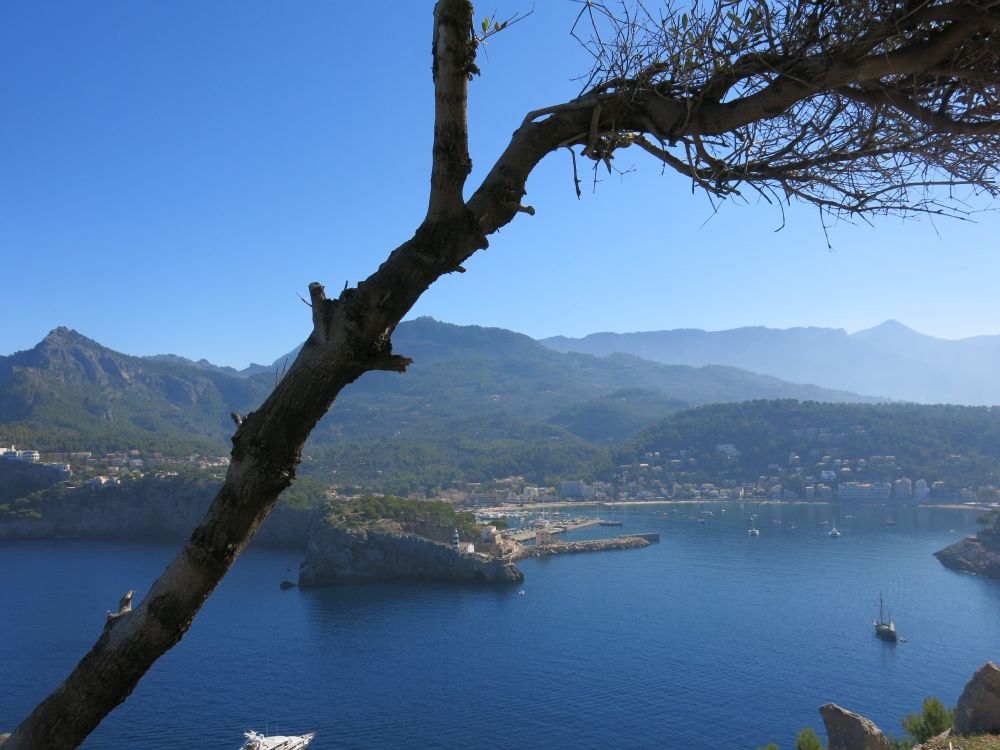 Udsigt over Port de Soller fra Cap Gros