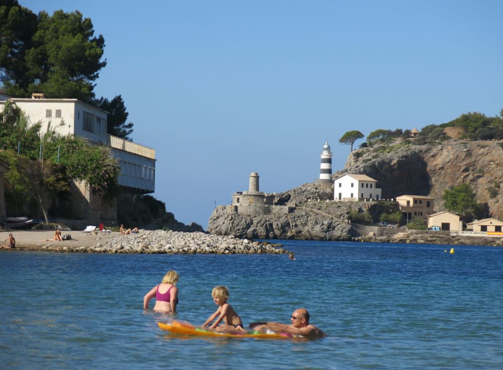 Badeliv ved Platja d' en Recip – vores strand