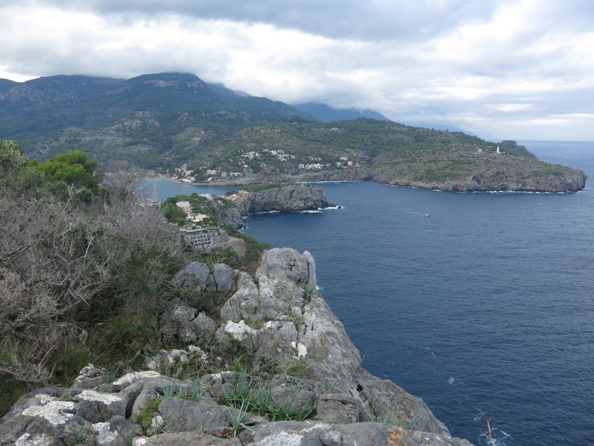 Udsigt over bugten og Port de Soller
