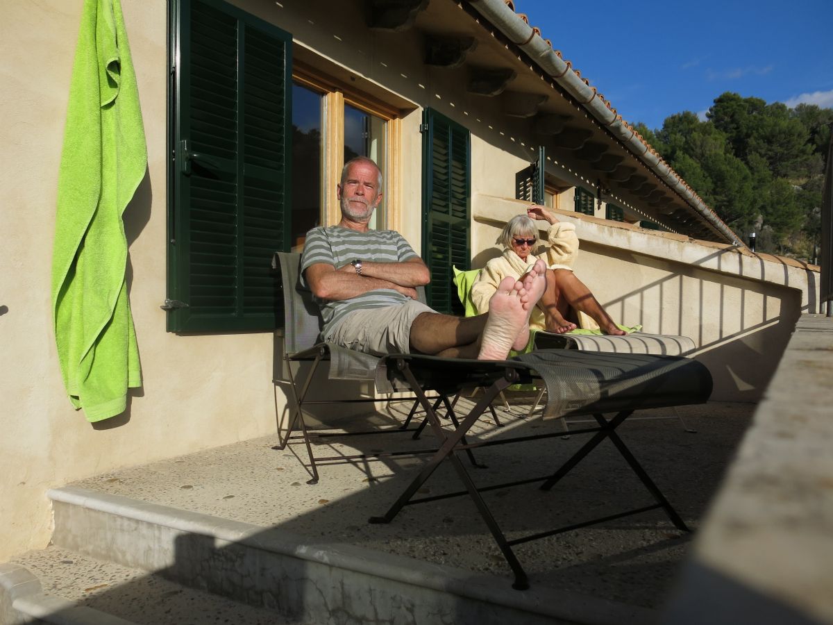 ...med terrasse med sol og udsigt