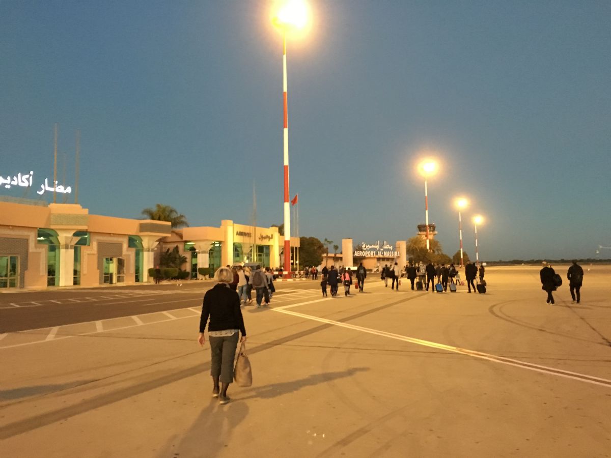 Lørdag aften ankommer vi Agadir. En taxi venter på os og kører os til Taroudant