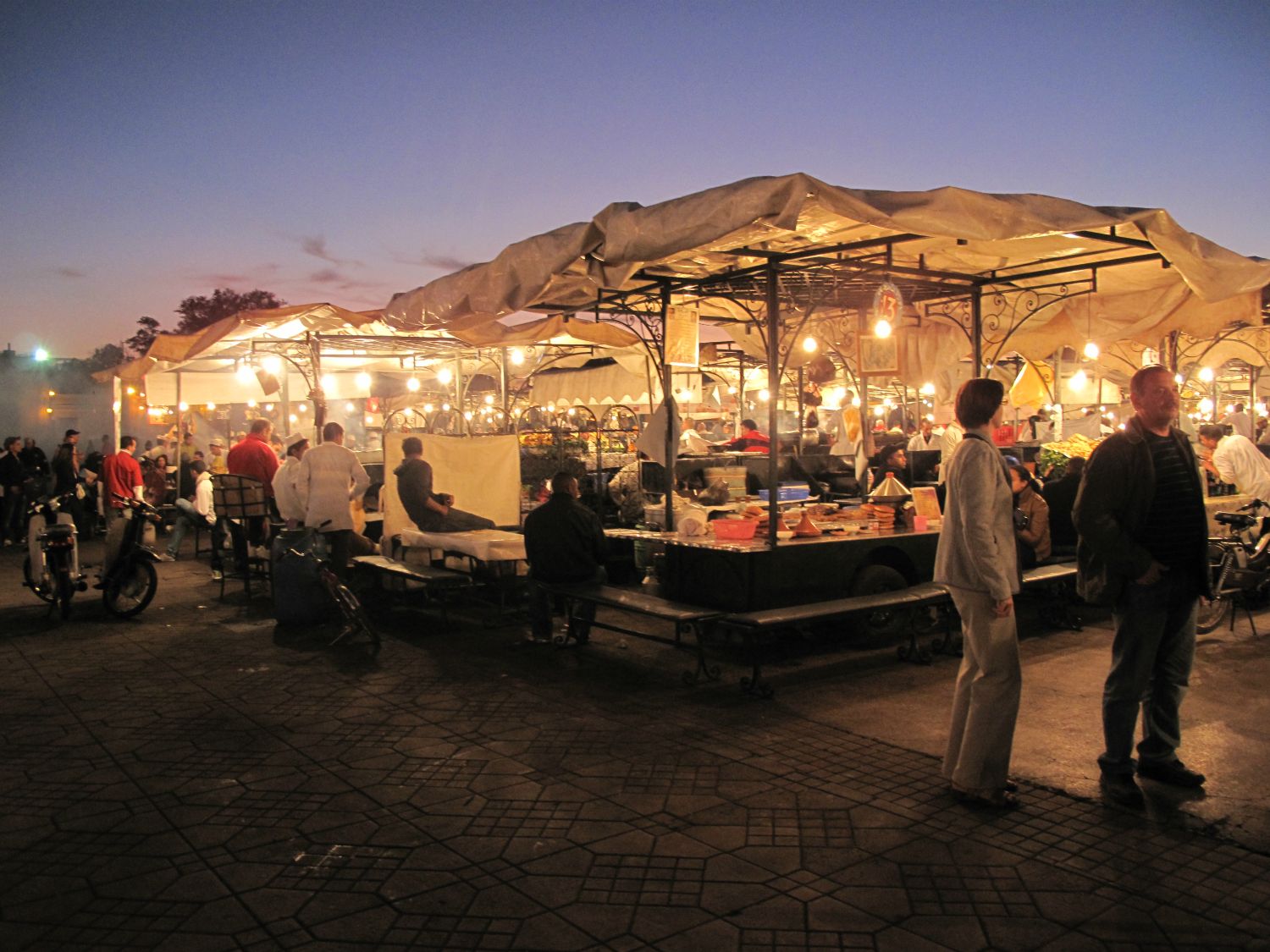 Aftenstemning på Djemaa el Fna-pladsen