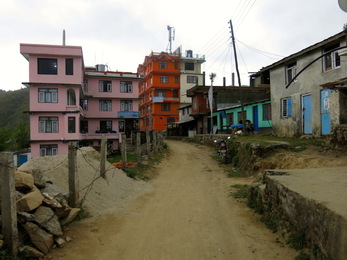 Chisapani, 2215 moh