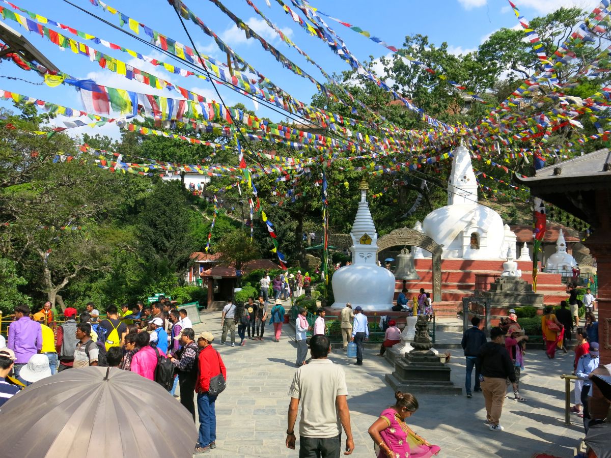 Sidste stop i dag er Swayambhunath, abetemplet 